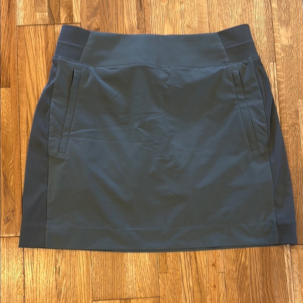 Athleta skort